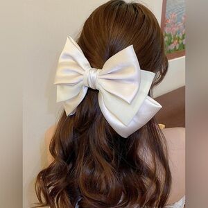 Hair Clip Beige